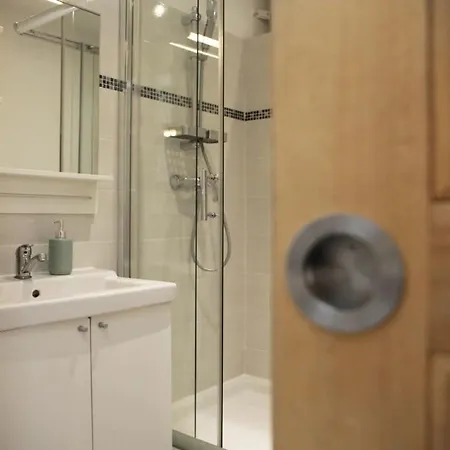 Apartamento Avec Bureau Proche Montmartre - P2 París
